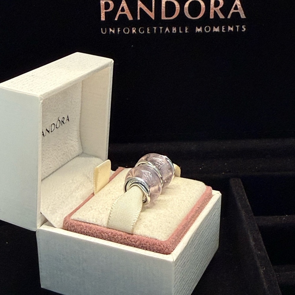 2 Pandora Encircled Pink Murano Glass Charm - Picture 3 of 3